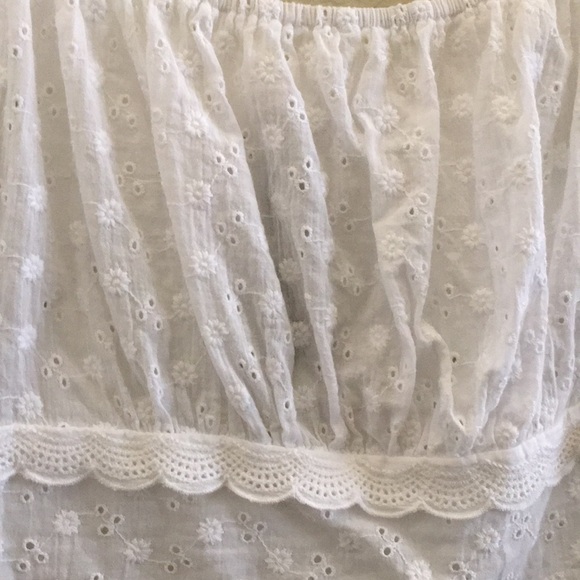 Crop top - Picture 2 of 4